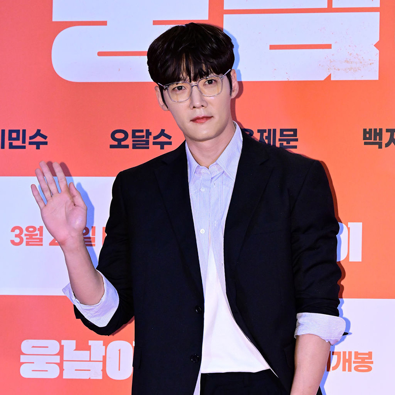 KIVULI EENY 최진혁
